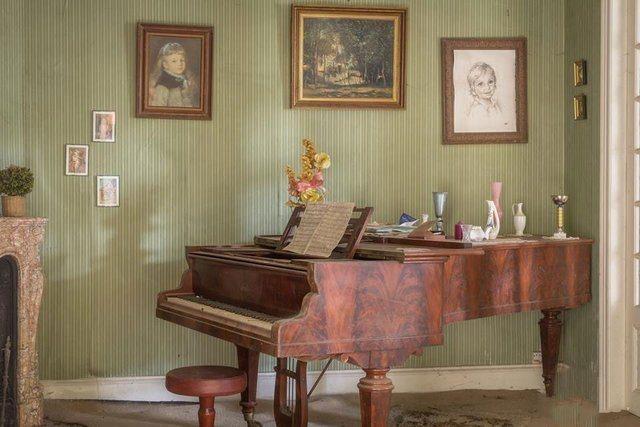 <p>İşte dışarıdan sıradan gibi g&ouml;r&uuml;nen ancak i&ccedil;iyle şaşırtan o evden kareler...</p>

<p>&nbsp;</p>
