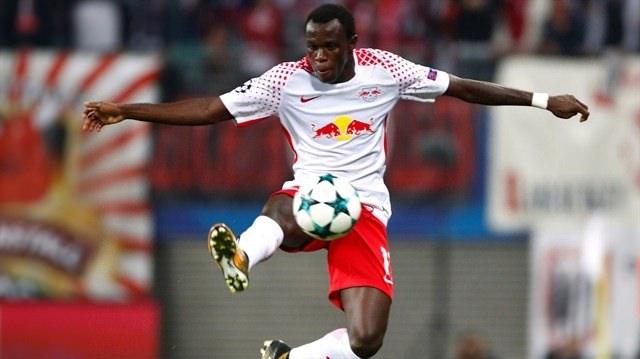 <p><strong>Bruma<br />
<br />
Galatasaray'dan RB Leipzig'e<br />
<br />
12,50 mil. €</strong></p>
