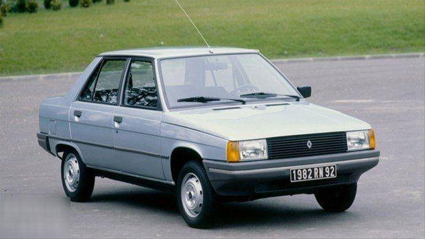 <p>16. Renault 9</p>
