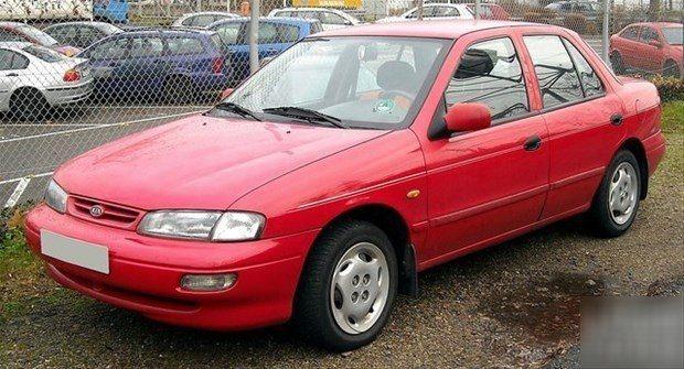 <p>44. Kia Sephia</p>
