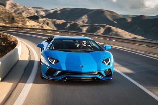 <p>47. Lamborghini Aventador S Roadster</p>
<p> </p>