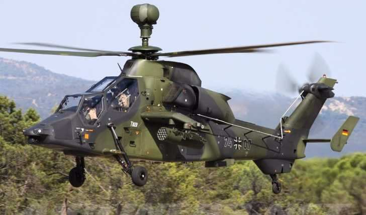 <p><strong>7. Eurocopter Tiger (Almanya-Fransa)</strong><br />
<br />
Tiger'ın belki de en önemli özelliği, manevra kabiliyetidir. Helikopter havada takla atabilir. Ayrıca çok gelişmiş elektronik kokpit, pilotların görevlerinde uçuştan çok silah ve hedeflerle ilgilenmelerine olanak sağlar.</p>