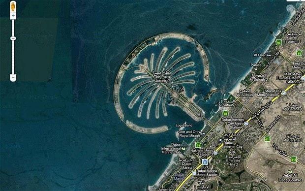 <p>Kentleşme konusunda en iddialı ülkelerden birisi olan Dubai'nin uydudan çekilmiş ve şehrin ne kadar hızlı geliştiğini ve kentleştiğini gösteren uydu görüntüleri şaşırtıyor. İşte Google'ın gözünden bir çölün metropole dönme görüntüleri...</p>

<p> </p>
