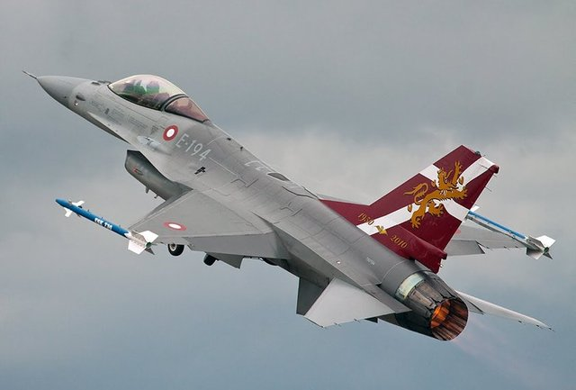 <p>DANİMARKA - 33 SAVAŞ UÇAĞI</p>
<p>33 X F-16A </p>
<p>SİPARİŞİ VERİLEN: 27 X F-35A</p>