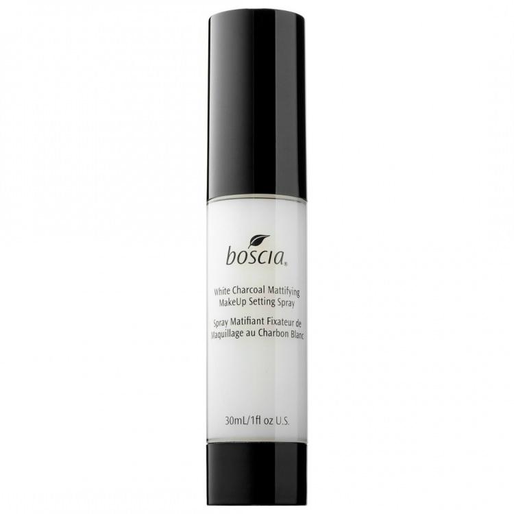 <p><strong>Boscia White Charcoal Mattifying Makeup Setting Spray / 59,95 TL</strong></p>

<p>İçeriğinde yer alan beyaz kömür sayesinde cildin sebum seviyesini dengeleyerek parlamayı önlüyor.</p>
