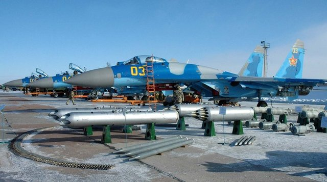 <p>KAZAKİSTAN - 106 SAVAŞ UÇAĞI</p>
<p>3 X MiG-23 </p>
<p>12 X MiG-27 </p>
<p>25 X MiG-29 </p>
<p>21 X MiG-31 </p>
<p>13 X Su-24 </p>
<p>14 X Su-25 </p>
<p>18 X Su-27/30 </p>
<p>SİPARİŞİ VERİLENLER: 30 X Su-27/30</p>
<p> </p>
