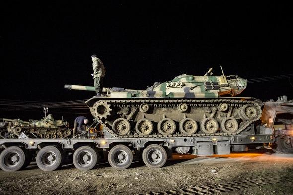 <p><span style="color:#FFD700"><strong>RBC UKRAINE (UKRAYNA) </strong></span><br />
<br />
"Türkiye, Suriye'nin kuzeyinde operasyon düzenliyor." </p>