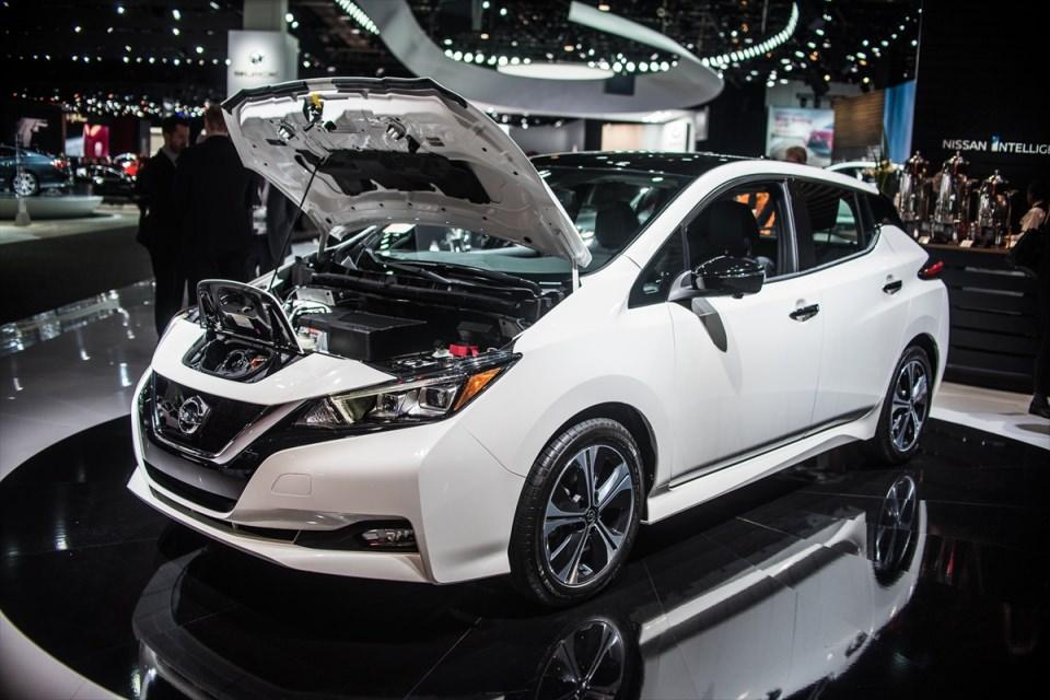 <p>Nissan</p>
