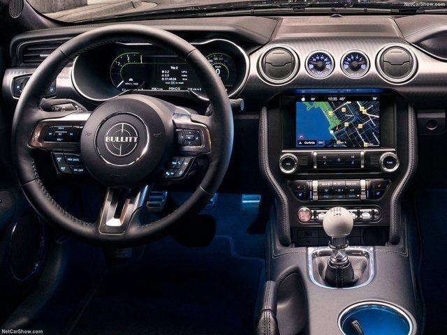 <p>Bullitt'in maksimum hızı ise 260 km/s. </p>

<p> </p>

<ul>
</ul>

<ul>
</ul>
