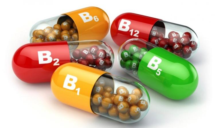 <p>B vitamini nedir? Hangi besinlerde bulunur? Yararları neler? B vitamini eksikliğinde neler olur? Nerelerde kullanılır?<strong> </strong></p>

<p><strong>İşte B vitaminiyle ilgili bilmeniz gereken her şey...</strong></p>
