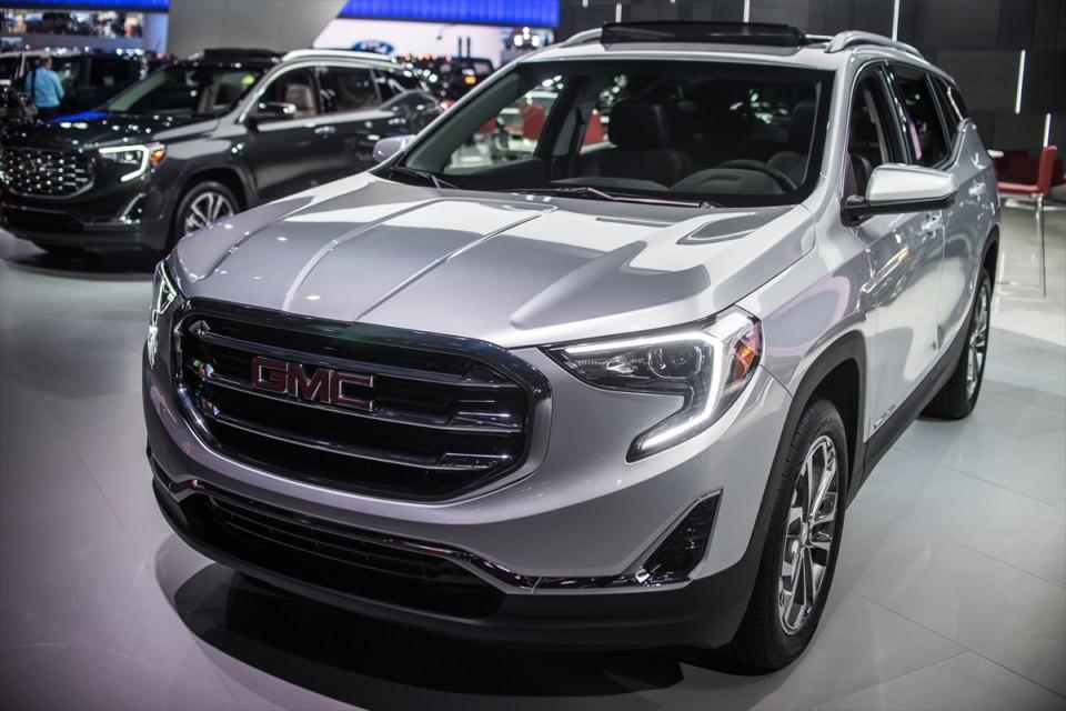 <p>GMC Terrerin Denali</p>
