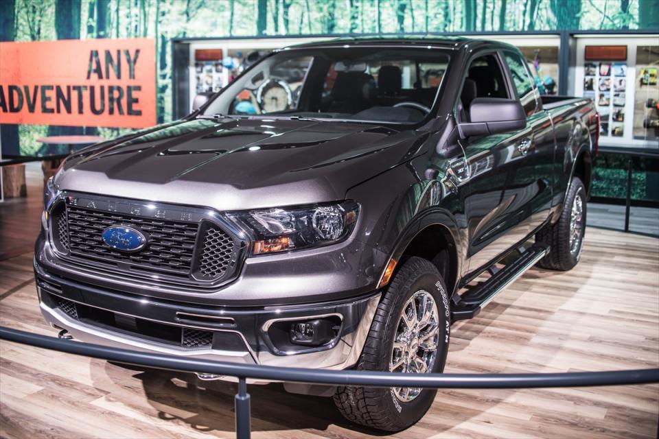 <p>Ford Ranger XLT</p>
