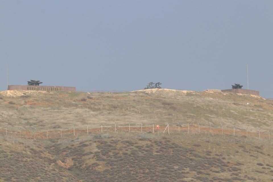 <p>Hava savunma sistemleri arasında önemli bir yeri olan Hawk füzelerinin 40 kilometre menzili bulunuyor.</p>
