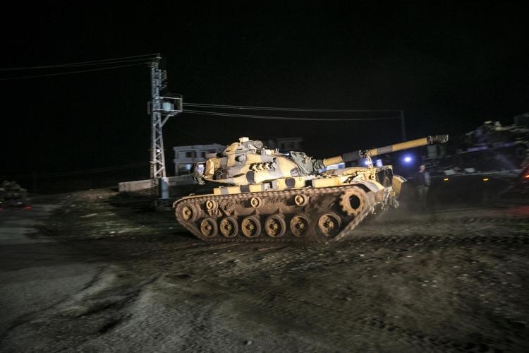 <p><span style="color:#FFD700"><strong>TİME DERGİSİ</strong></span></p>

<p>Cumhurbaşkanı Erdoğan'ın Kütahya'da yaptığı açıklamalara yer vererek, Afrin'deki operasyonu Türk jetlerinin bölgeyi vurmaya başlaması yönünde duyurdu. </p>
