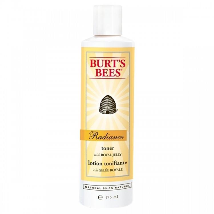 <p><span style="color:#000000"><strong>6-BURT'S BEES Arı Sütlü Aydınlık Veren Tonik</strong></span></p>

<p>122,00 TL</p>
