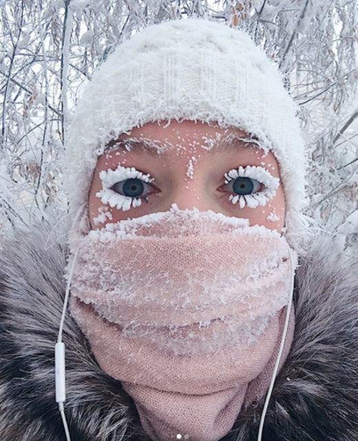 <p>Rusya'nın en soğuk şehirlerinden Yakutsk, -60'lara inen hava sıcaklığıyla termometreyi bile bozdu. </p>
<p> </p>