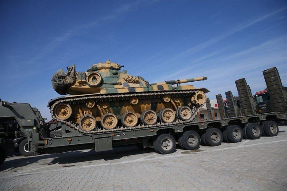 <p>Türkiye’nin çeşitli bölgelerden yola çıkan askeri konvoylar Hatay’a ulaştı.</p>
<p> </p>