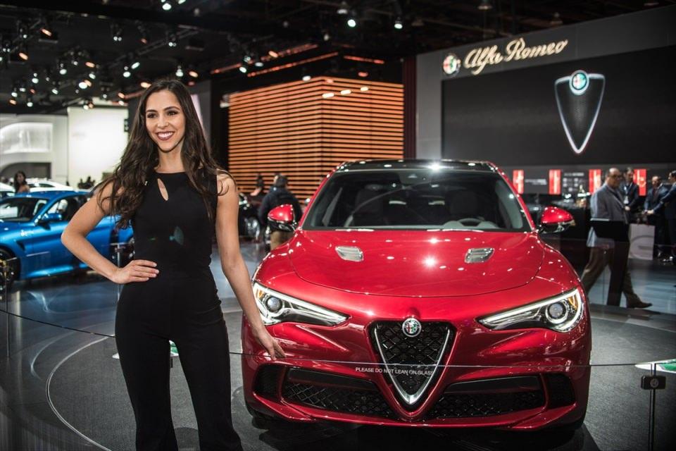 <p>Alfa Romeo Giulia</p>
