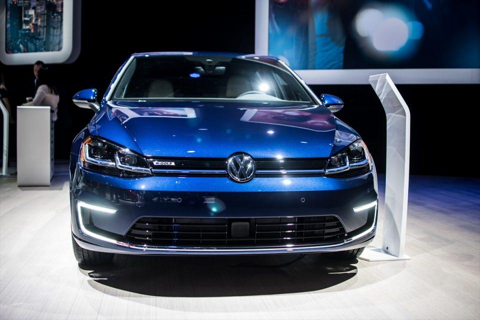 <p>Volkswagen e-golf</p>
