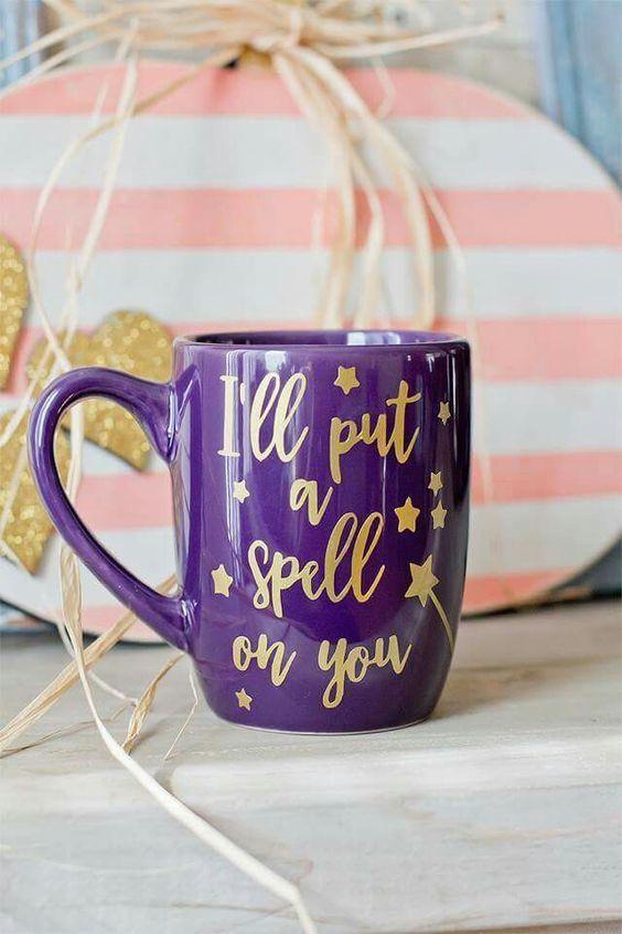 <p><strong>"I'll put a spell on you" yazılı kupa</strong></p>
<p>24,90 TL</p>