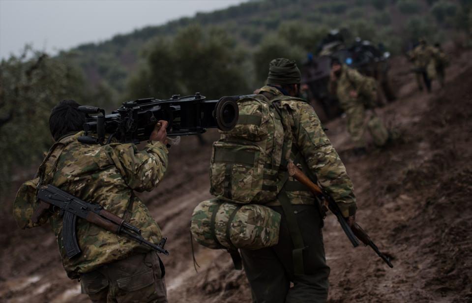 <p>Bu topraklar gerçek sahibine gelecek. Kış olması biraz şartları zorlaştırabilir ama bizim için fark etmez. Biz Allah yolunda insanlık için çaba gösteriyoruz. Zoru veren Allah, gücünü ve kuvvetini de bize veriyor." diye konuştu.</p>

