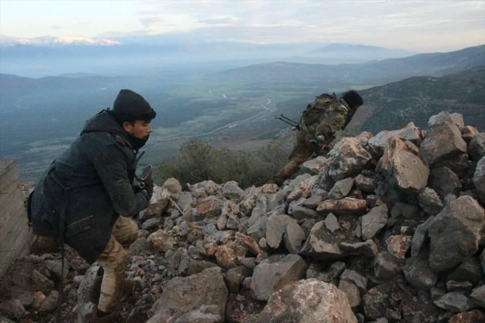 <p>Afrin, Esed rejiminin Temmuz 2012'de çatışmaksızın PYD/PKK’ya devretmesiyle, örgütün iç savaş boyunca en fazla yuvalandığı alanlardan oldu. </p>
