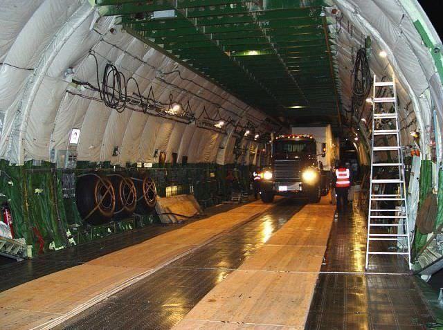 <p>Günümüzde tanklar, lokomotifler, dev enerji tribünleri gibi yüklerin taşınmasında kullanılıyor.</p>
<p> </p>