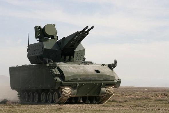 <p>Yapılan testlerde KORKUT AİC katapulttan atılan hedef uçağı ASELSAN’ın geliştirdiği yerli radar sistemiyle tespit edip, başarılı bir şekilde vurarak düşürdü. KORKUT test atışlarında sabit hedefleri de başarıyla vurdu.</p>