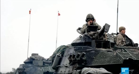 <p>“Bu Türk askeri birliği bizim ziyaretimizden birkaç saat sonra Suriye topraklarına girdi. Türkler Afrin’e kadar gitmeye kararlı. Ankara Zeytin Dalı Harekatı’nın hızla tamamlanacağını, güney sınırında bir terör yapılanmasına izin vermeyeceğini ve bunu ezmek için her şeyi yapacağını vurguluyor.”</p>
<p> </p>