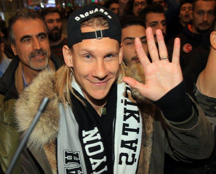 <p>Domagoj Vida - Dinamo Kiev ======> Beşiktaş - Bedelsiz</p>
<p> </p>