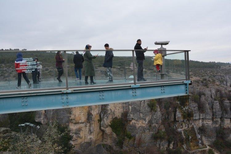 <p>Çünkü Safranbolu'ya yılda 1 milyonun üzerinde günübirlik gelen ziyaretçilerimiz var.</p>
