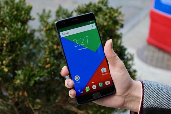 <p>İlgili GSM işletmecilerinin abone kayıt merkezlerinden veya Kurumumuzun Bilgi İhbar (0312-294 94 94) merkezinden öğrenilebilir.</p>

<p> </p>
