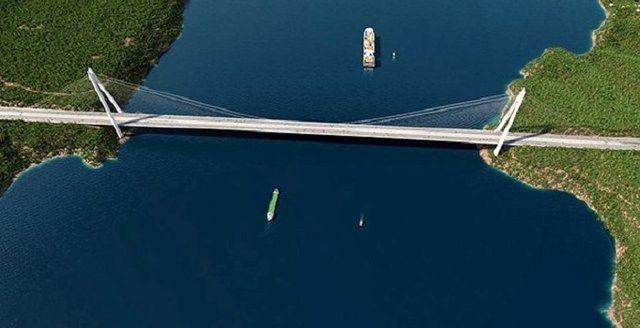<p>Çanakkale Boğazı'nda inşa edilecek ilk köprü projesi özelliği taşıyan 1915 Çanakkale Köprüsü'nün birinci derece etkilediği bölgelerin son dönemde yoğun talep gördüğünü dile getiren Maya, köprünün temelinin 18 Mart'ta atıldığını hatırlattı.</p>
<p> </p>