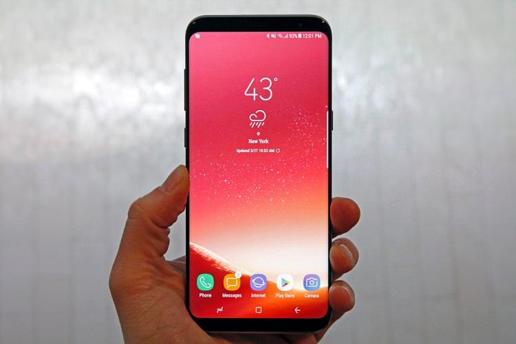 <p>Bu aralık sayesinde telefon hem düşük ışıkta hem de iyi aydınlanan ortamlarda iyi fotoğraflar çekebilecek.</p>
<p> </p>