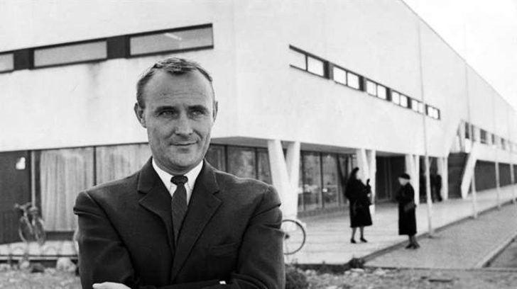 <p>Ingvar Kamprad, tasarruf etmek için saçlarını gelişmekte olan ülkelerde kestiriyordu. 2016 yılında verdiği bir röportajda son olarak Vietnam'da berbere gittiğini söylemişti.</p>

<p> </p>
