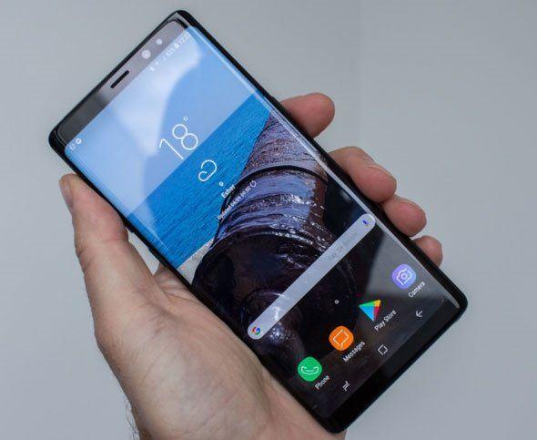 <p><strong>SAMSUNG GALAXY NOTE 9</strong></p>
<p>Samsung da, Galaxy Note 8 modelini geçtiğimiz yılın ikinci yarısında tanıtmıştı. Cihaz, daha satışa sunulmadan yoğun ilgi görmüştü.</p>
<p> </p>