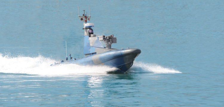 <p>* İnsansız Araçların Birlikte Çalışabilirliğine Uyumluluk</p>
<p>* Dizel Motor Çalışmazken Asgari 4 Saat Görev Süresi<br />
Kullanım Alanları</p>
<p>* Liman, Boğaz ve Deniz Ticareti Güvenliği</p>
<p>* Asimetrik Tehditler ile Mücadele</p>
<p>* Keşif, Gözetleme ve İstihbarat</p>
<p>* Kıyı Devriyesi</p>
<p>* Arama ve Kurtarma</p>
<p>* Hedef Gemisi</p>
<p>* Lojistik Destek</p>