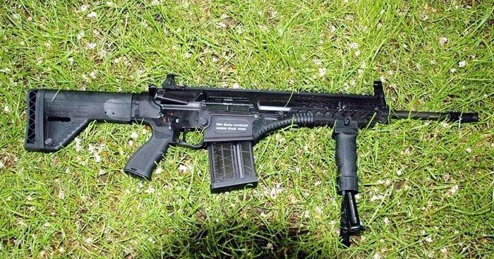<p>Milli piyade tüfeği, gelişen teknolojilerin ve ihtiyaçların ışığında tasarlandı. Modüler yapısı sayesinde her türlü yenilik tüfeğe uygulanabiliyor.</p>
