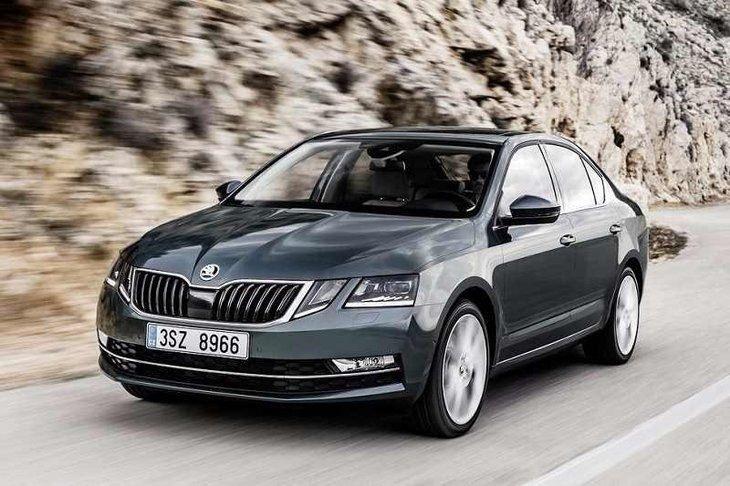 <p>Skoda Octavia</p>
<p>756 adet satıldı.</p>