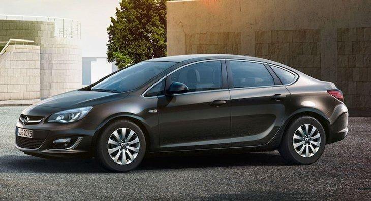 <p>Opel Astra Sedan</p>

<p>633 adet satıldı.</p>
