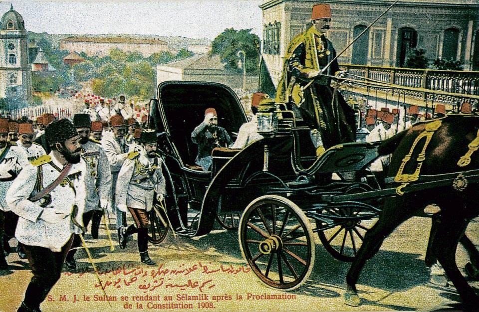 <p>II. Abdülhamid, cuma selamlığında</p>