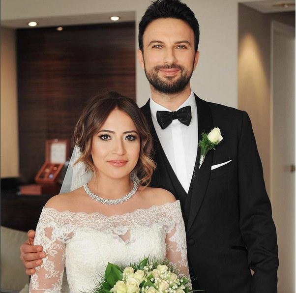 <p>Megastar Tarkan ve Pınar Dilek 2016 yılında nikah masasına oturmuştu.</p>
