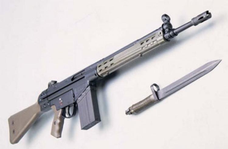 <p>G-3 Piyade T&uuml;feği</p>

<p>&nbsp;</p>
