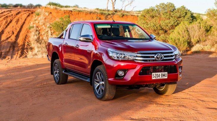 <p>Toyota Hillux</p>

<p>210 adet satıldı</p>
