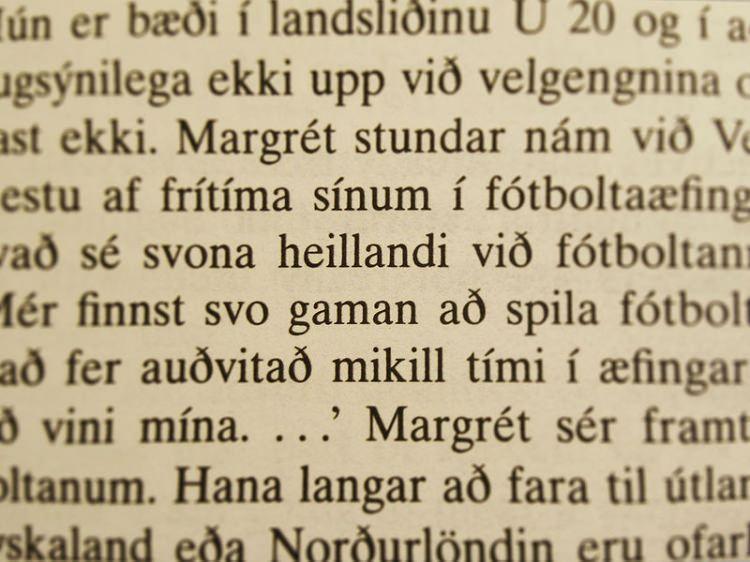 <p>Korunaklı doğası ile yüzyıllar boyunca dillerini muhafaza etmiş olan İzlandalılar dillerine asla yabancı kelimeleri almıyorlar. </p>
