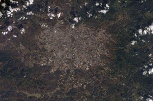 <p>Tegucigalpa (Honduras)</p>

<p> </p>
