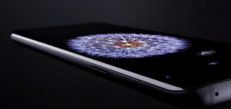 <p>F1.5 diyafram modu karanlıkta bile ışığı bulur. Bu sayede düşük ışık kamerasıyla gece de canlı fotoğraflar çekersiniz. Çünkü bu kamerada karanlığa yer yok!</p>