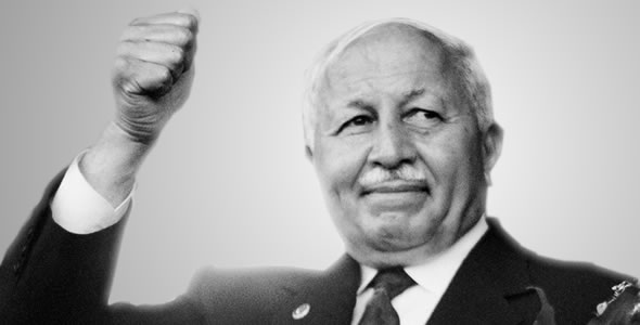 <p><strong>16 OCAK</strong></p>

<p>Başbakan Necmettin Erbakan’ın, kendi konutunda tarikat ve cemaat liderlerine verdiği yemekle ilgili Ankara Cumhuriyet Başsavcılığı’na suç duyurusunda bulunuldu.</p>
