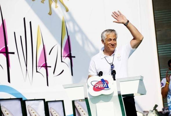 <p>Erol Tabancı- Polimeks Holding--1 milyar 300 milyon dolar</p>
