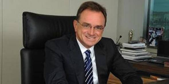 <p>Sinan Tara- Enka İnşaat-1 milyar 200 milyon dolar</p>
